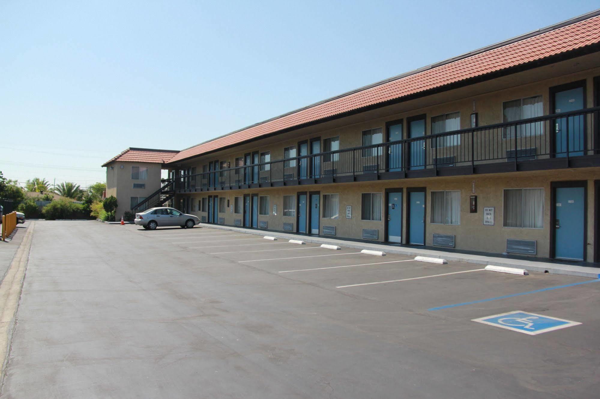 Motel Moonlight Anaheim Exterior photo